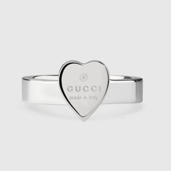 Gucci Jewelry - ❤️💖💝GUCCI Trademark ring with heart pendant💕